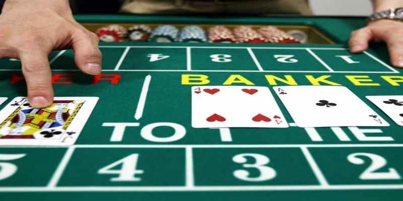 Nắm gọn trong tay luật cược Baccarat dễ hiểu